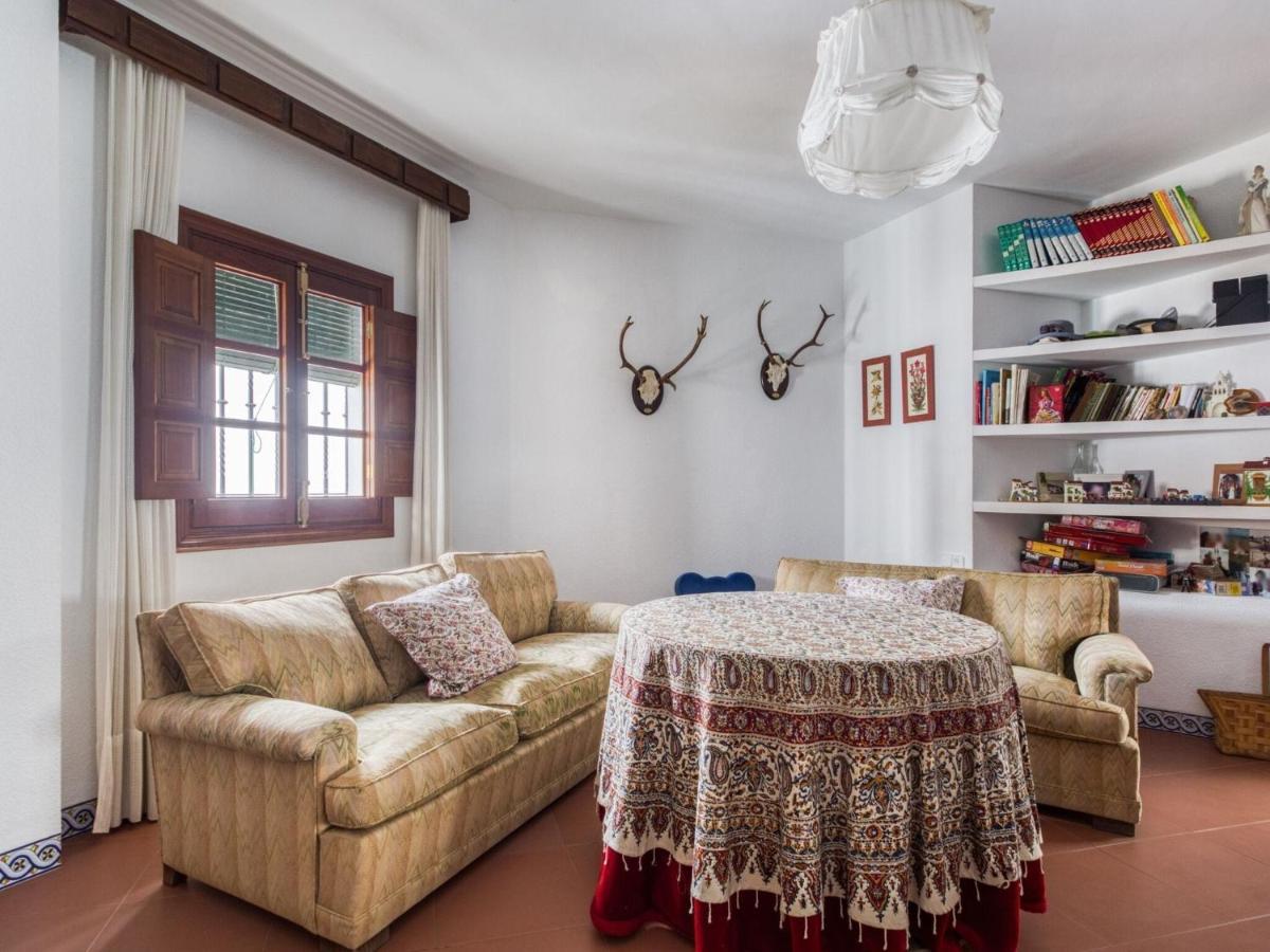 Belvilla By Oyo Beautiful House In A Unique Town 히구에라 데 라 시에라 외부 사진